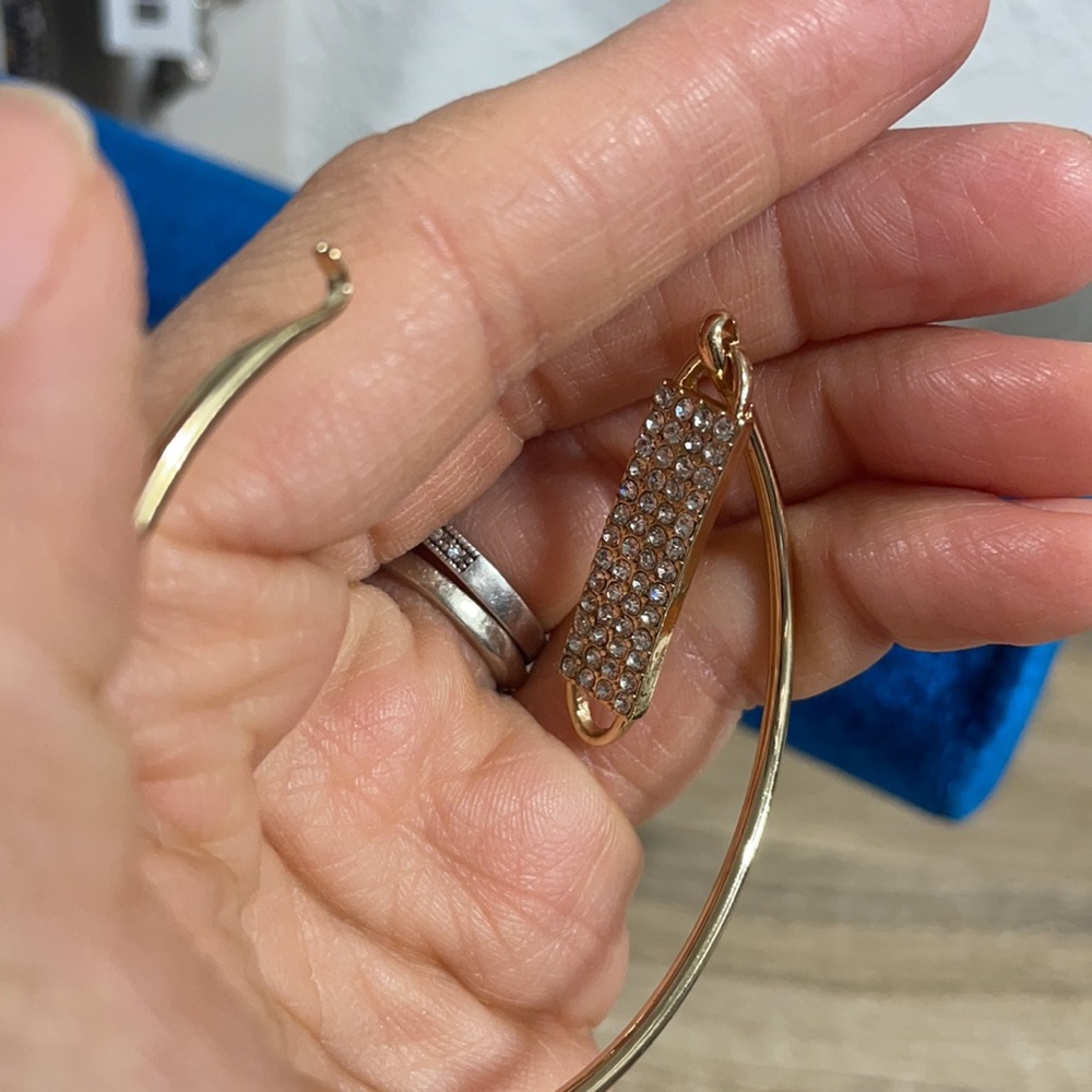 Bracelet - Picture 3 of 3